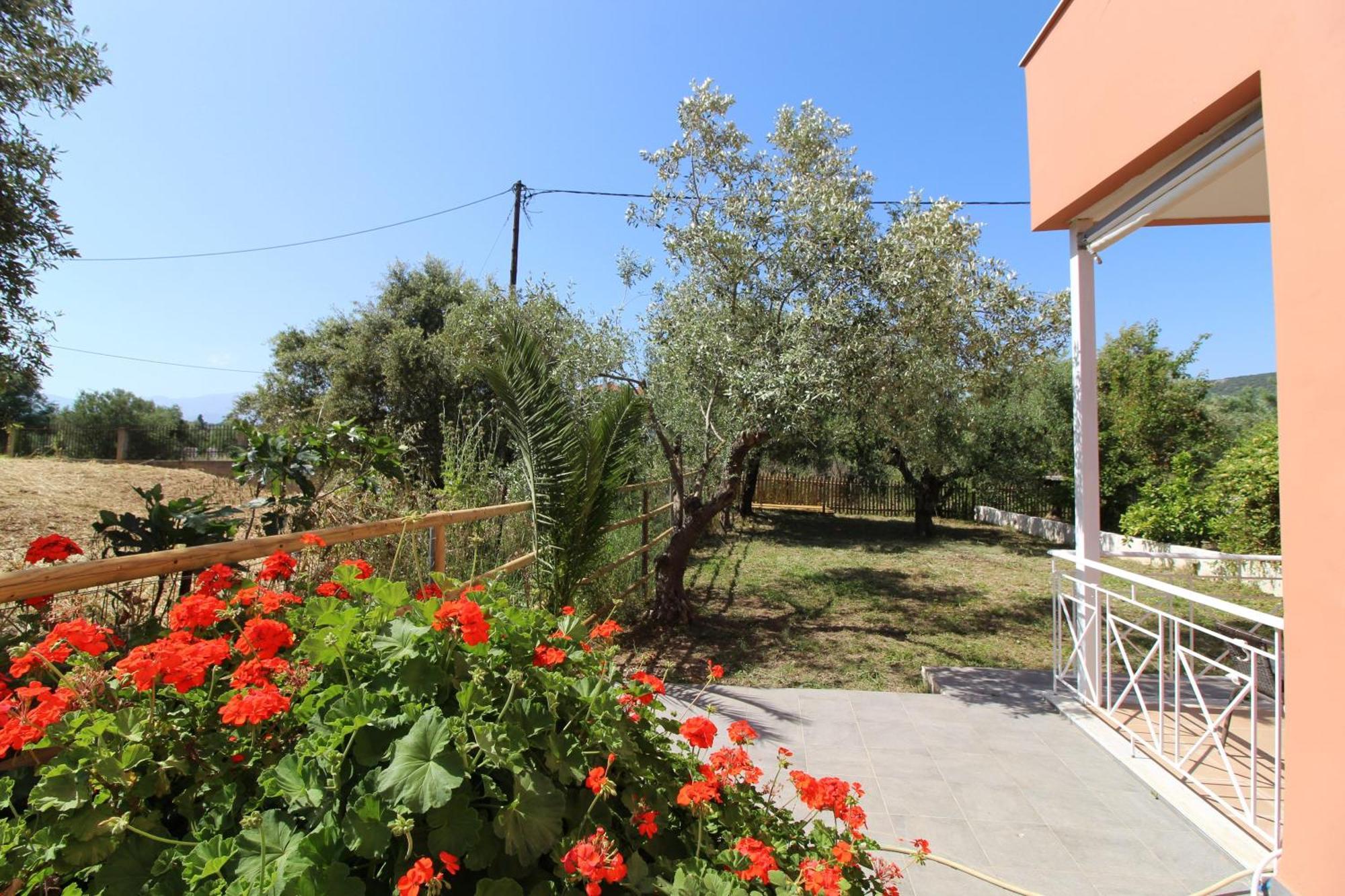Laconian Collection Mavrovouni Beach House Гитион Экстерьер фото