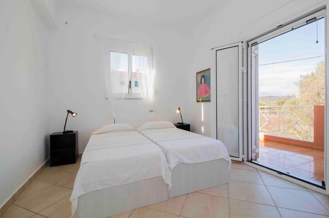 Laconian Collection Mavrovouni Beach House Гитион Экстерьер фото