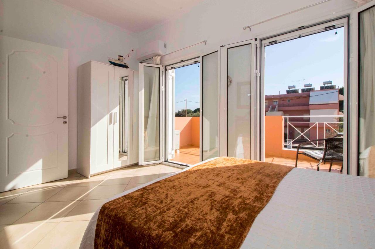 Laconian Collection Mavrovouni Beach House Гитион Экстерьер фото